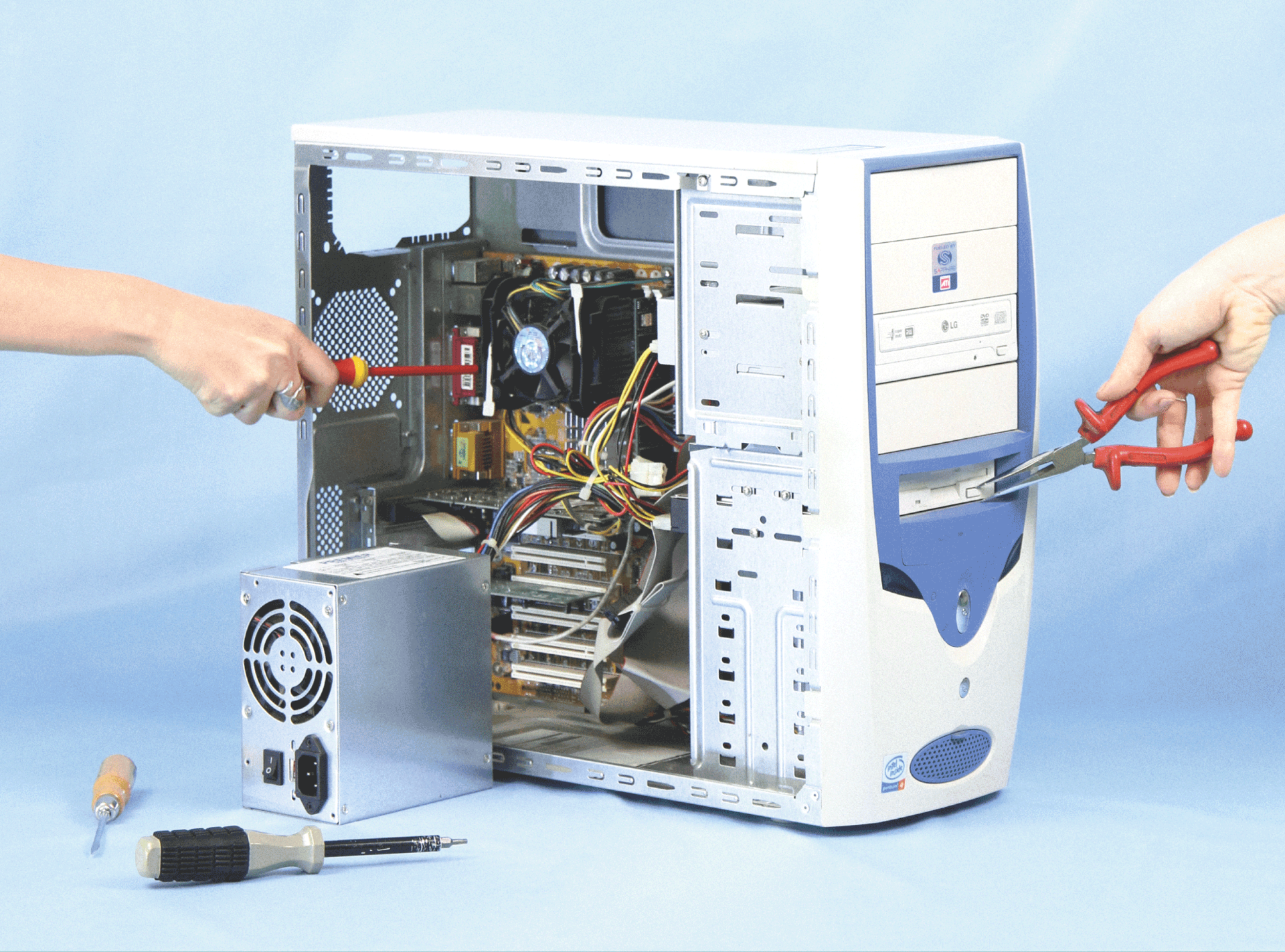 Immagine: Il trashware che include e vuole bene all'ambiente