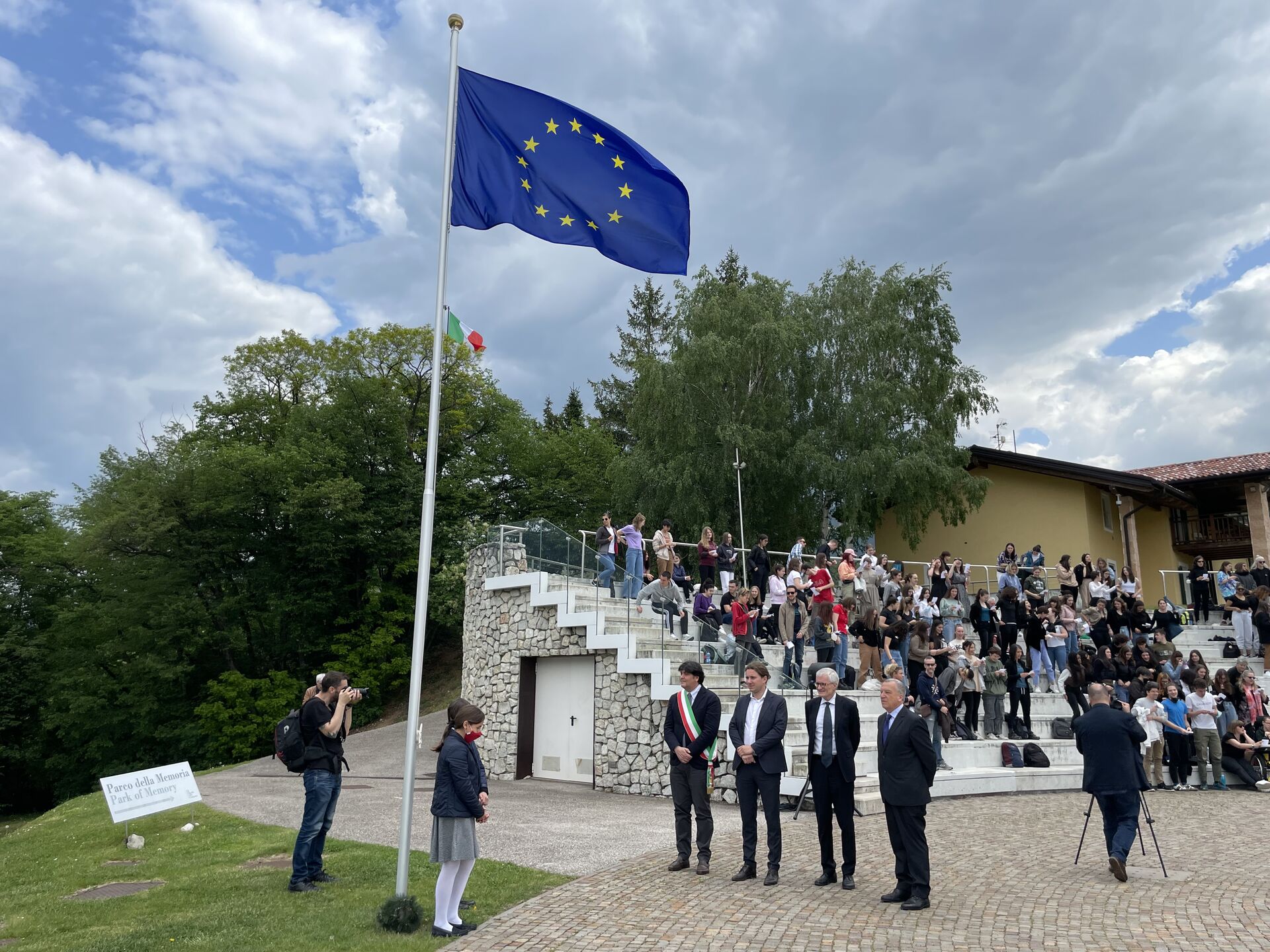 Immagine: Festa dell Europa alla Campana dei Caduti