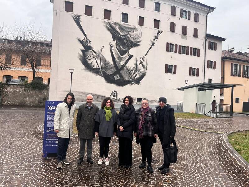 Oggi l'inaugurazione del murale  “In the Swing of Freedom” sull'ex Setificio Colle Masotti. 