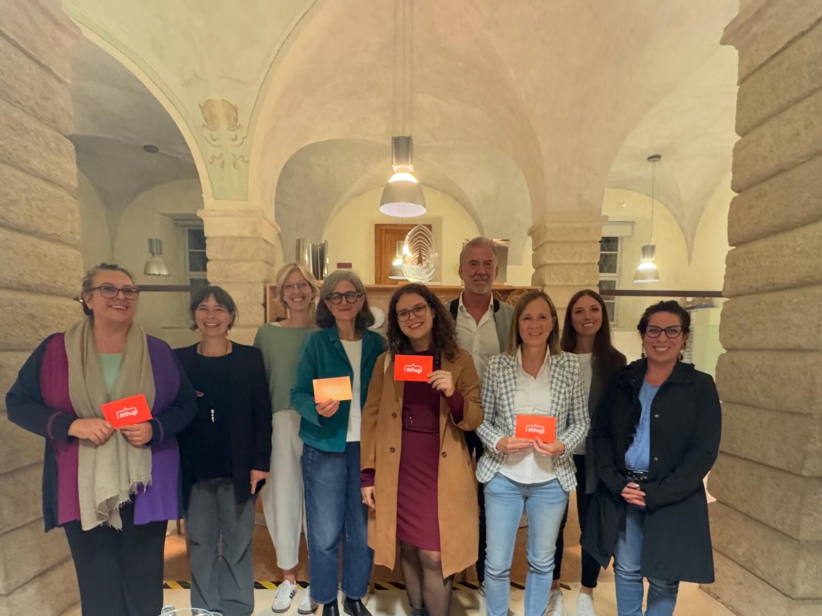 Immagine: partecipanti incontro 26/9/2025 i rifugi