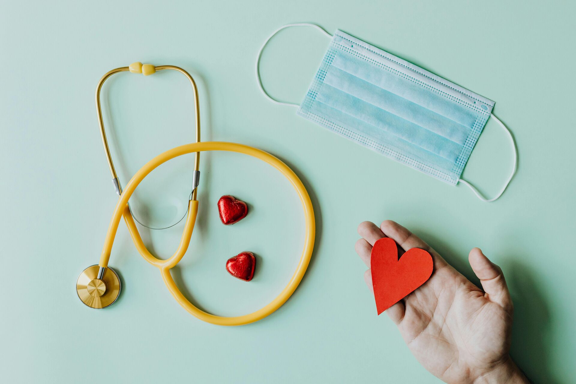 Immagine: stetoscopio mascherina cuore - prevenzione
