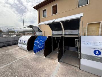 Presentate le nuove bikebox, strutture modulari per parcheggiare le biciclette in sicurezza