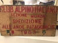 Spedizione sudamericana - CAI Monza - cassa per il trasporto di materiali