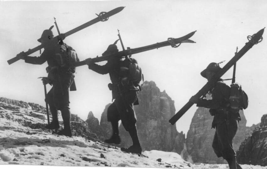 alpini nella neve