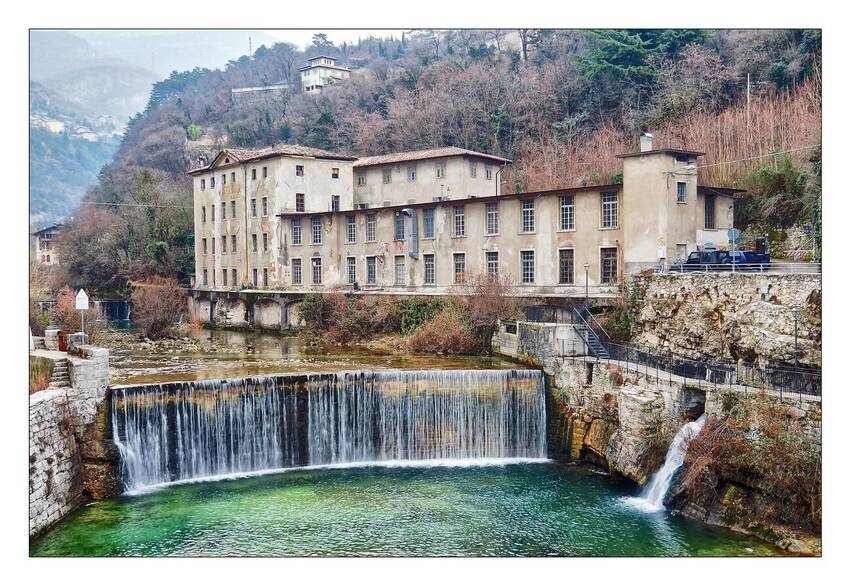 Cascata sul Leno .Luciano Pizzini