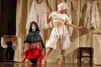 Una scena della rappresentazione