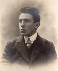 Ritratto giovanile fotografico di Riccardo Zandonai