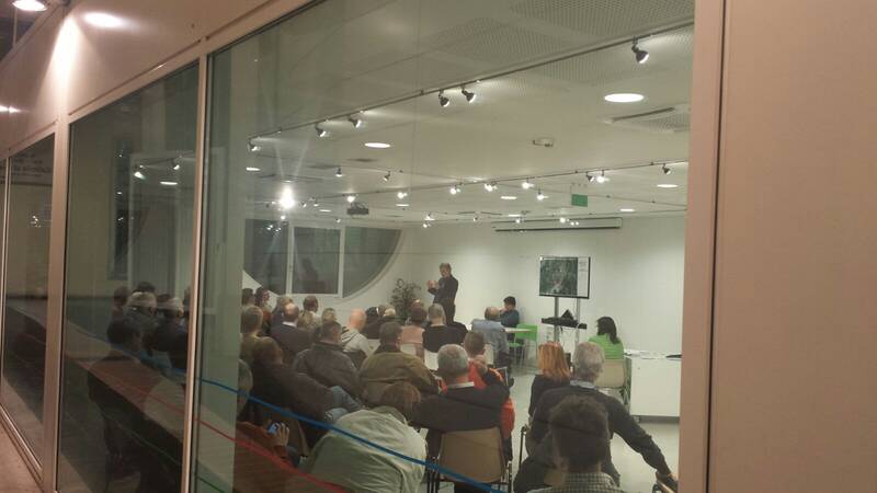 esterno sala riunioni dell'urban center